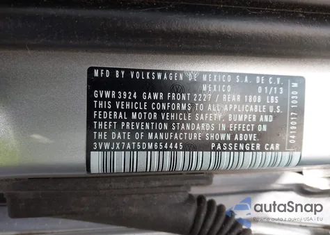 2013 Volkswagen Beetle 2.5L z USA, uszkodzony, nr VIN 3VWJX7AT5DM654445